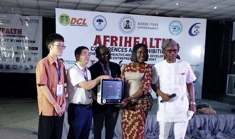 donated medical equipment to Rivers State Government