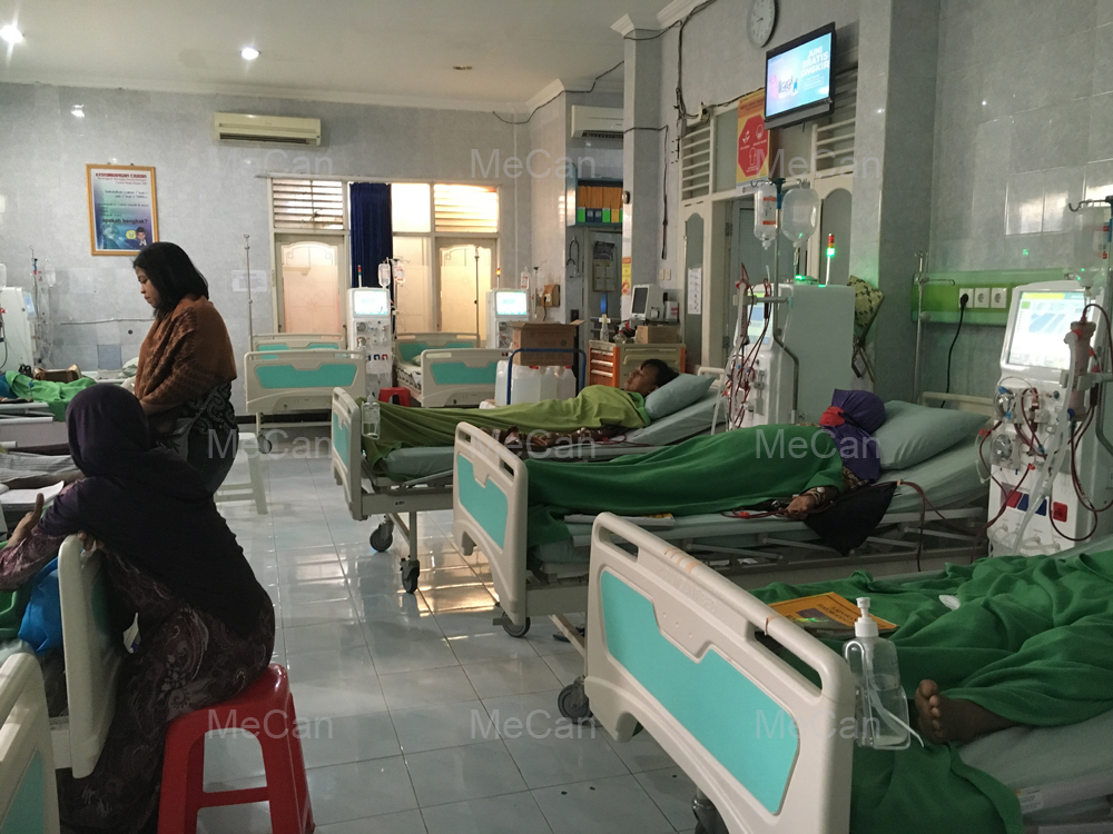 Hemodialysis in Uganda