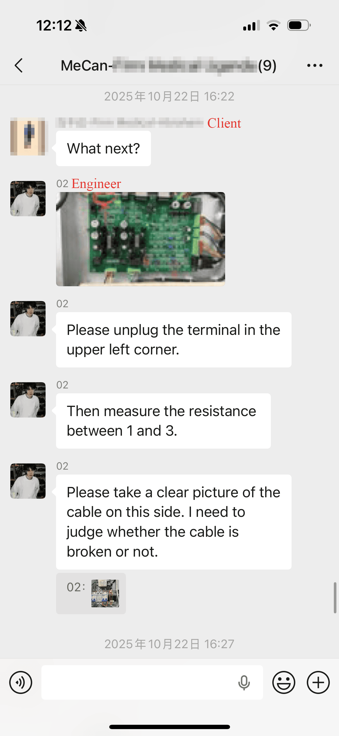 MECANMED engineer providing real-time technical troubleshooting for X-ray machine installation.